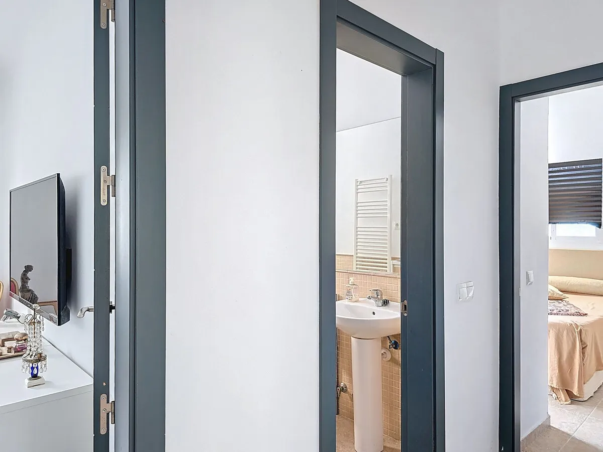 7f481a43-1d05-46f8-94bb-e7de1644236c