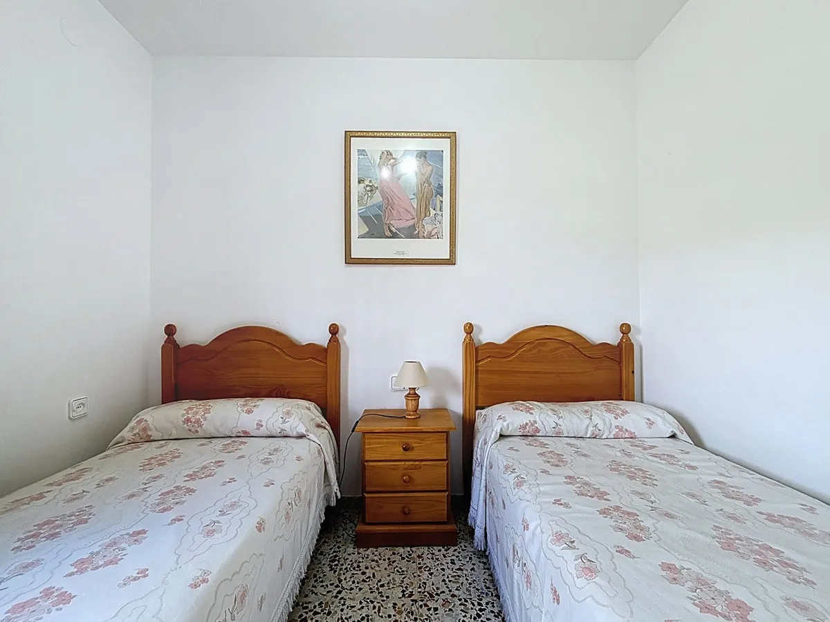 044c5fb2-892d-4c3e-b75d-f80a96f7a869