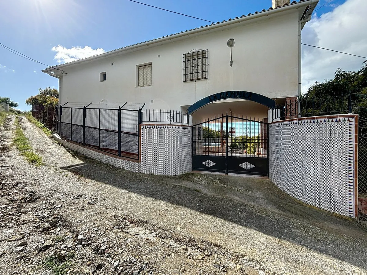 8fa6036c-dae6-4ae6-bf8b-7a8ae40318f1