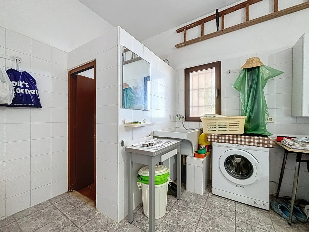 ad9e554d-fb41-4453-a70c-e048b41d8449