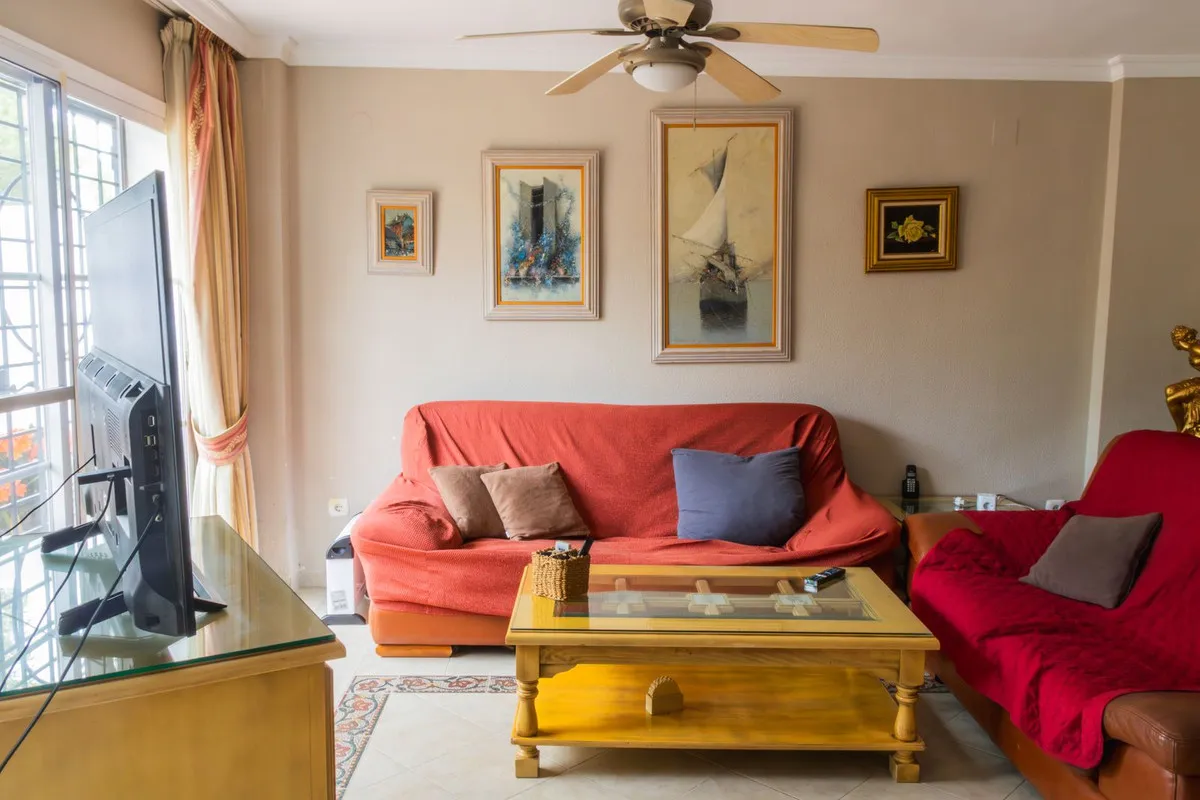 4565aa75-3ac6-4e43-8cd5-1bd98616fe64