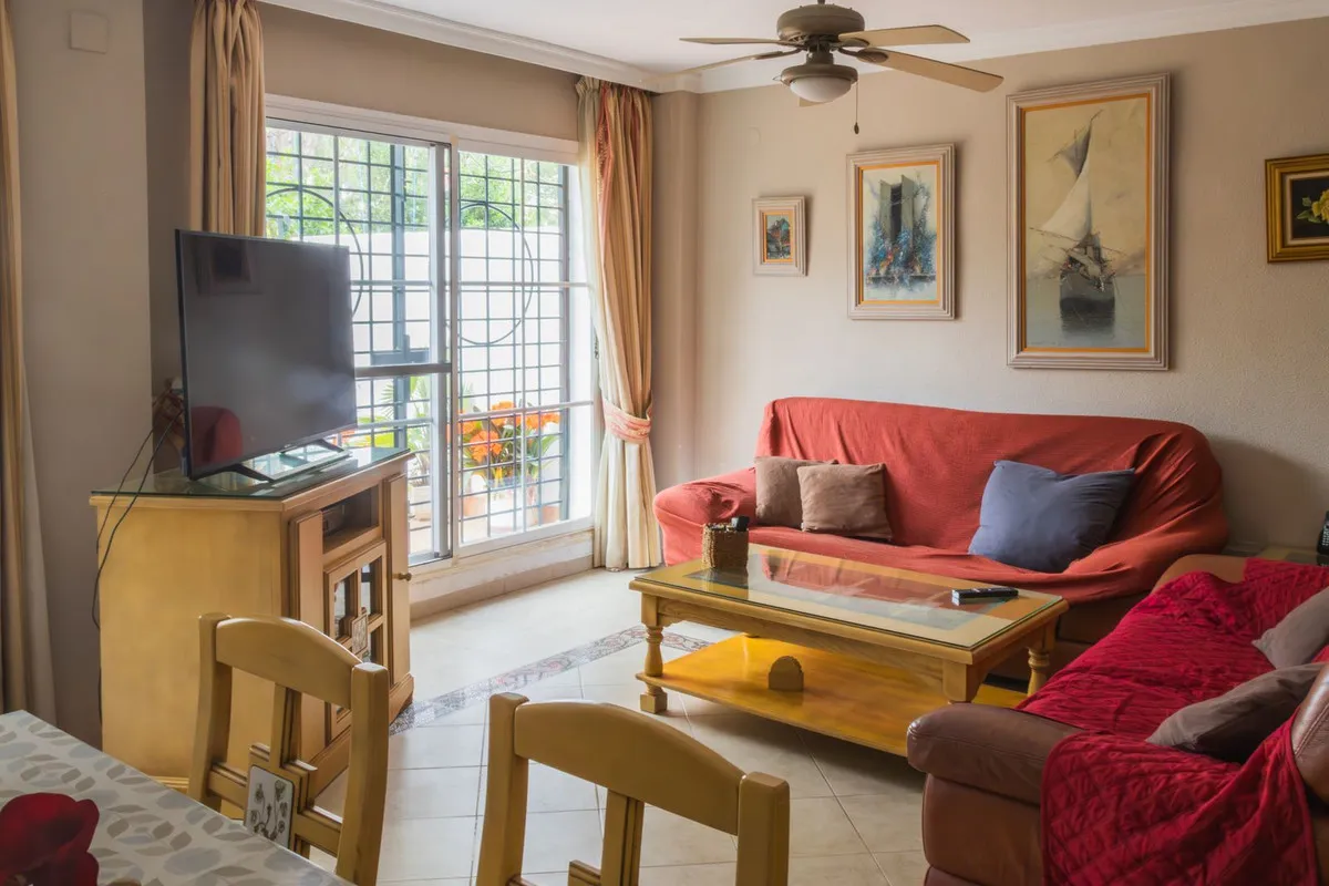 53c40174-1294-4b7c-b509-f4f8995636ff