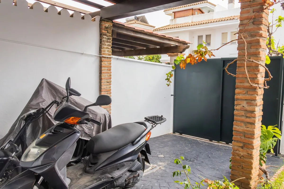 55daca18-719d-4f2f-a1f0-7dc41c42697a