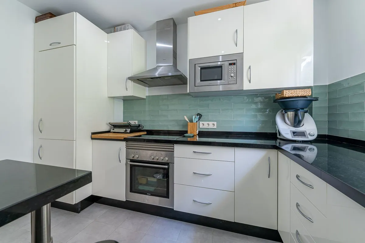 181e01a2-8cf4-4b5e-9e4c-bf915d9eb2e7