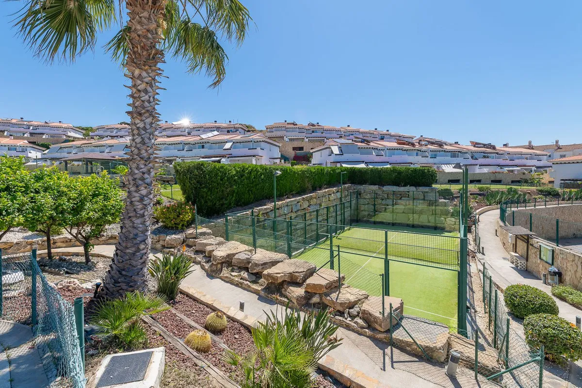 a7ba153d-17d5-410a-90d9-f14234e5b5d5