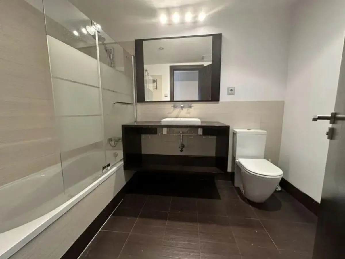 c4f451d7-1a16-42a2-b638-f4678396d042