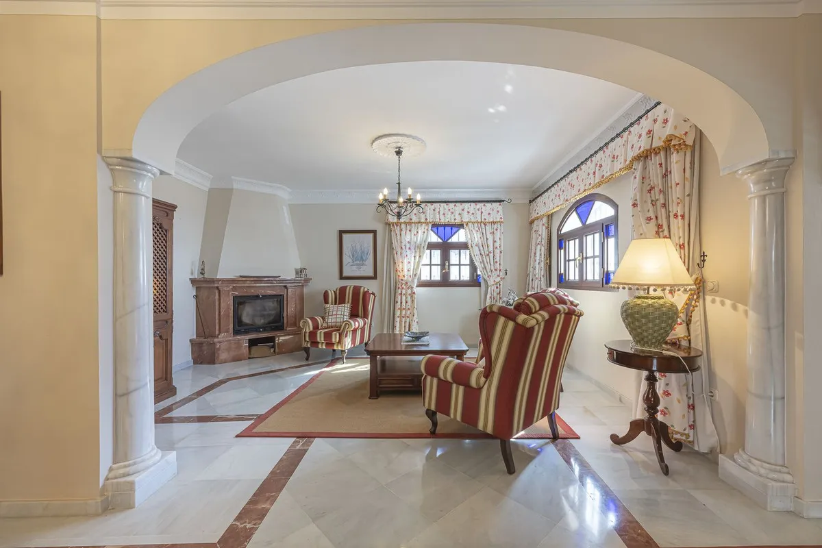 3504526b-61d7-43ae-ab70-d81c6aff0337