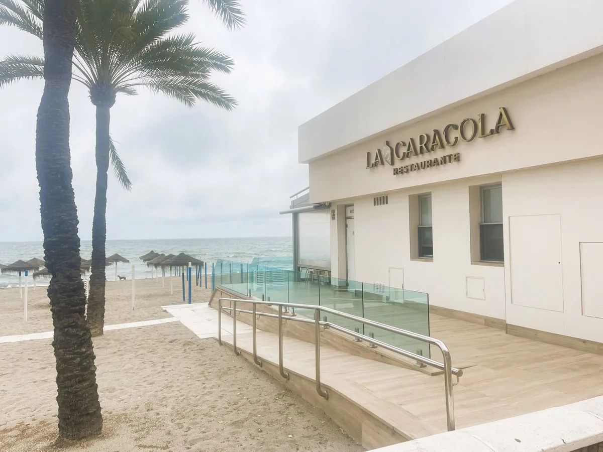 70ff2dbd-f655-4abc-888c-9aef81a07e85