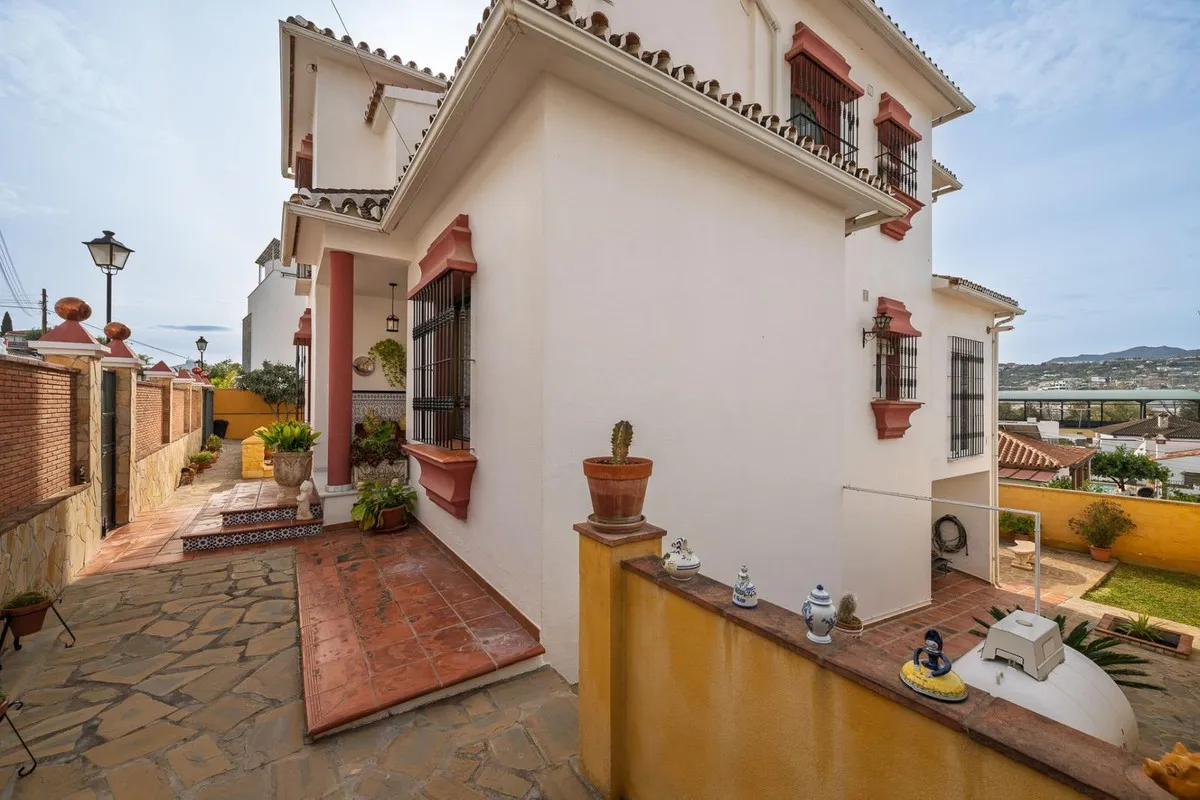 003968dd-afef-44b1-837f-7eb900d0914f