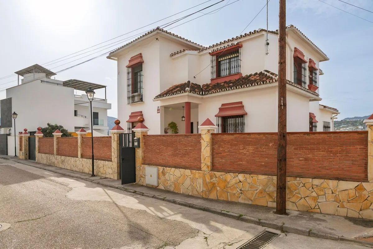 004f8fa8-5323-4733-aafa-b70c6fdeb43f