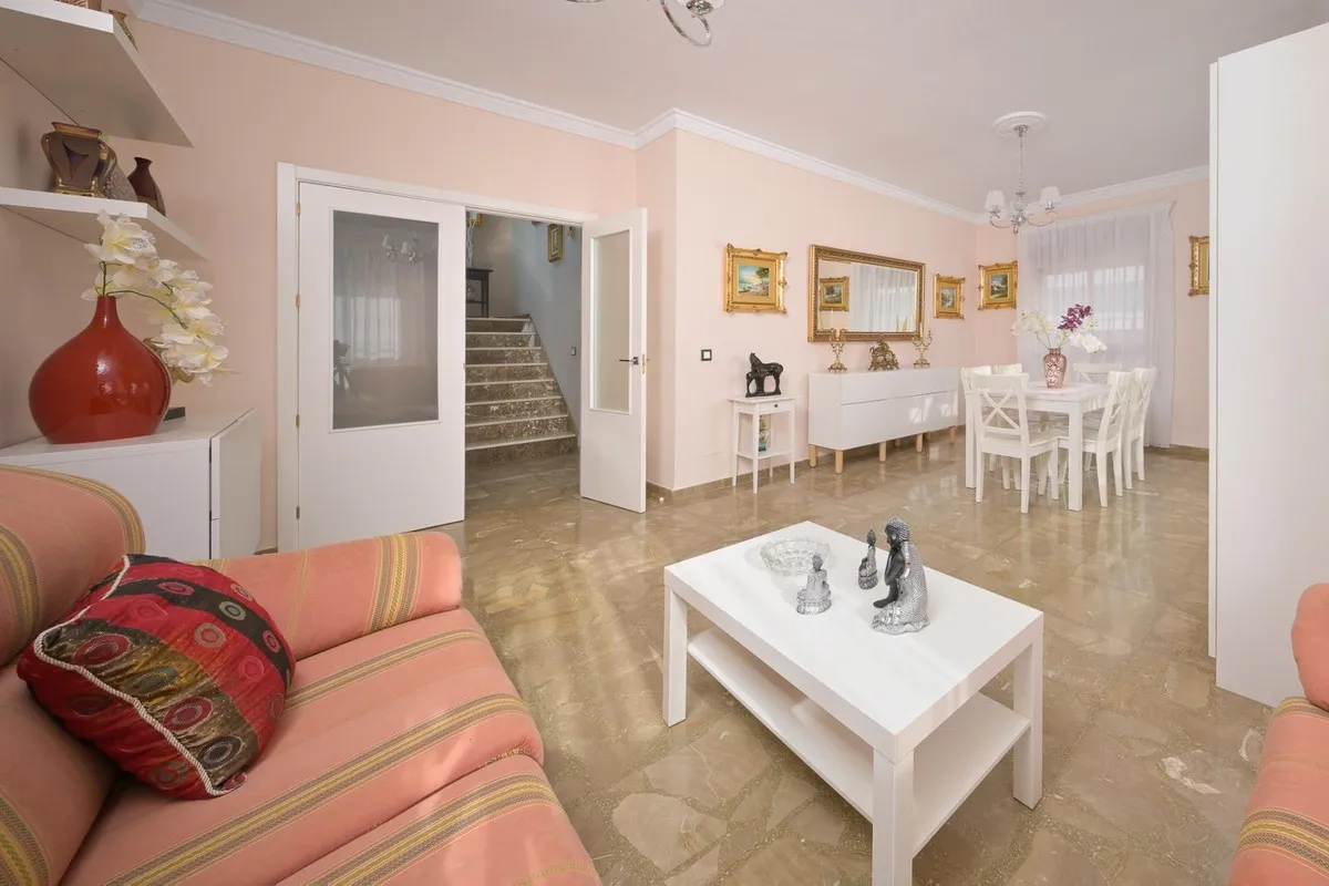 71a7f1b3-9f51-40e1-94cc-0e6e3ecba605