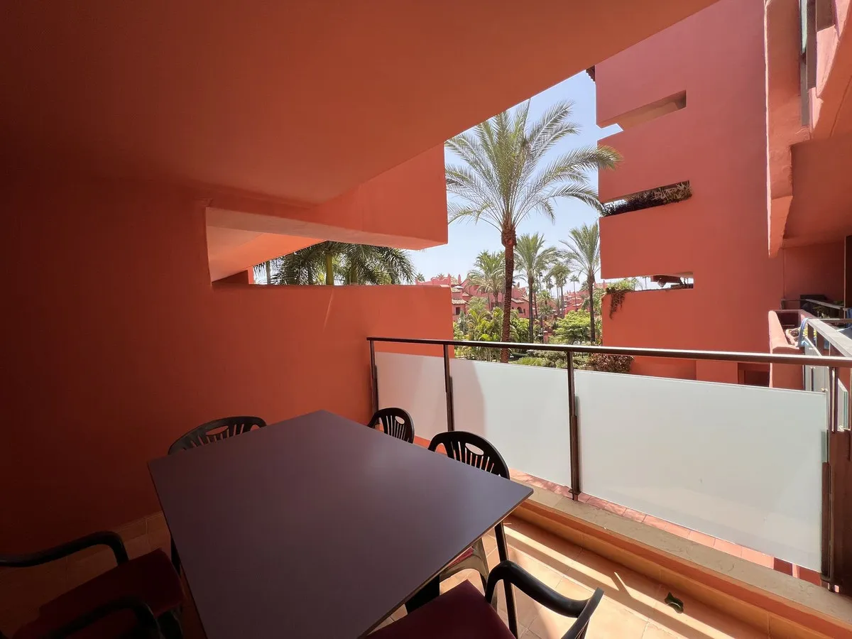 45b46136-89c4-4af9-9f38-a72beca0b5fe