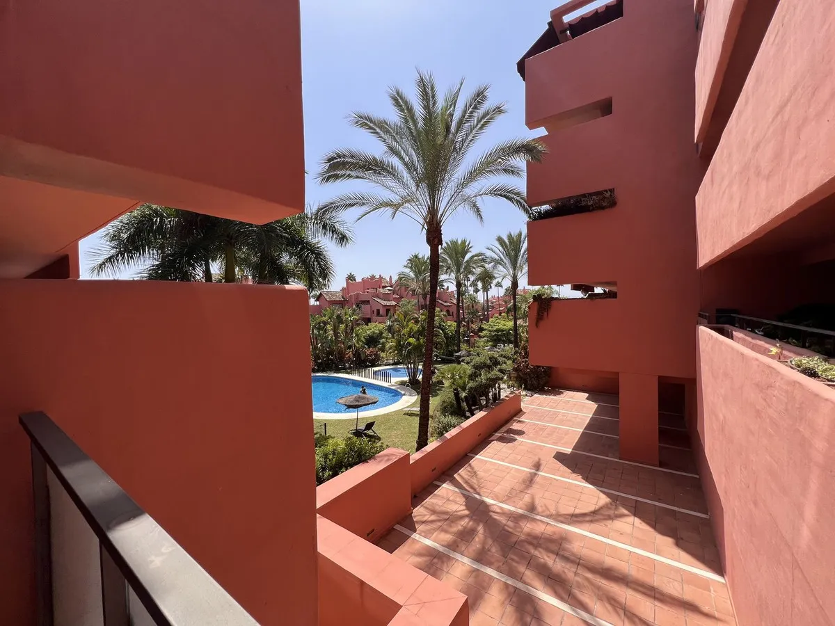 5e534162-b86a-44ee-9902-0752545264f2