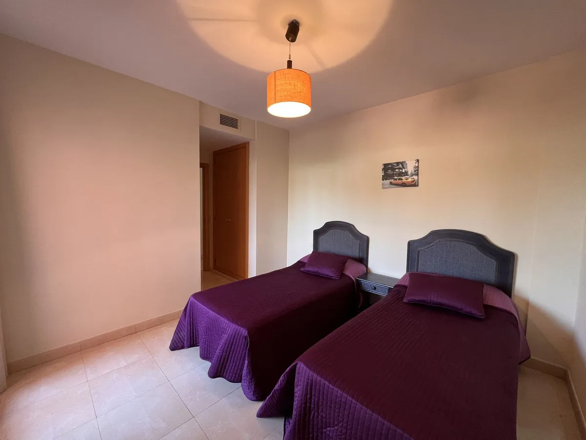 d4628519-7c94-40d2-86c8-f0353adaacf2