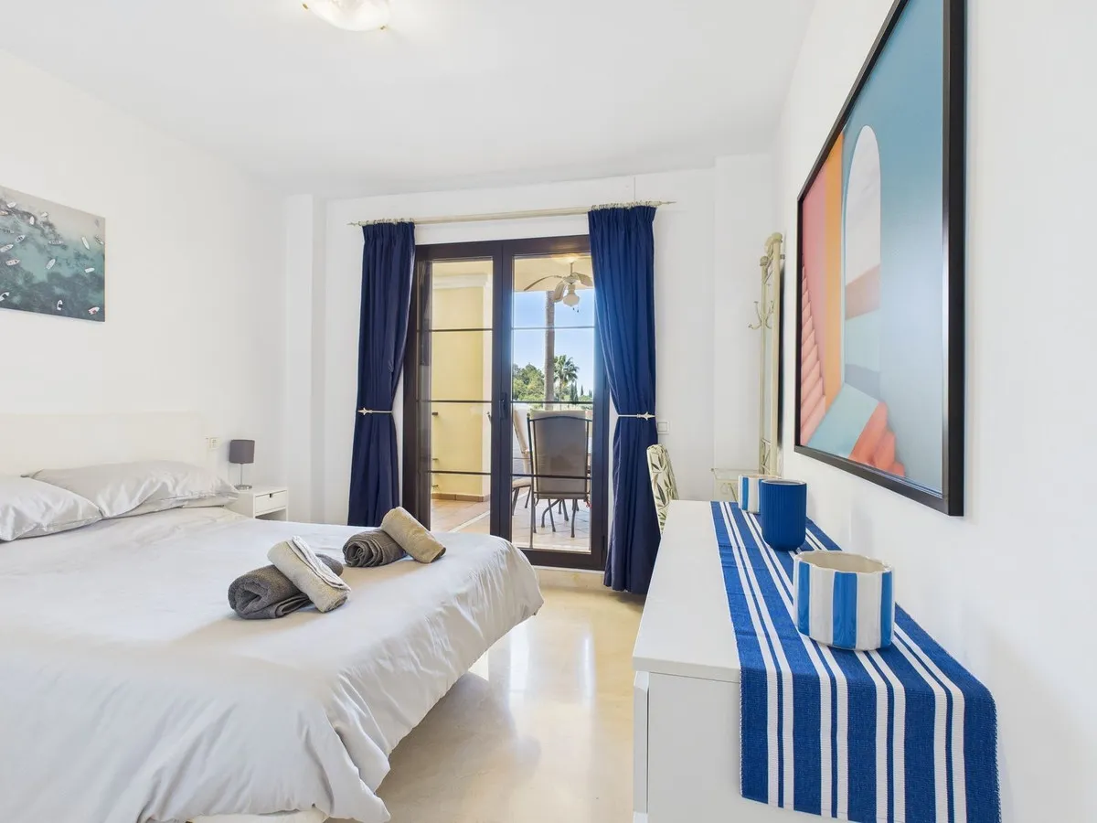 84776f43-55c0-49e5-86ff-676fb5c13ff1