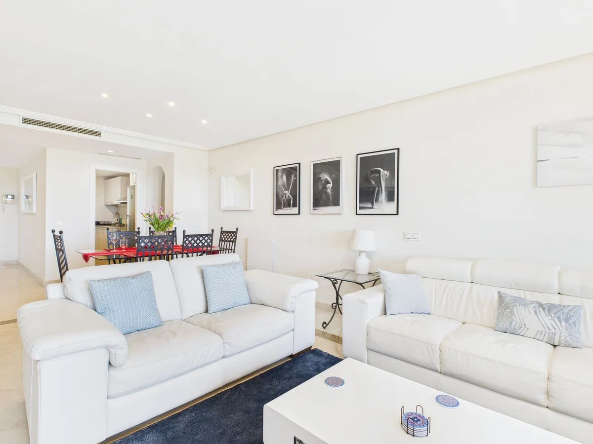 898b9c7d-6320-4022-b8aa-ac73df1d2b2f