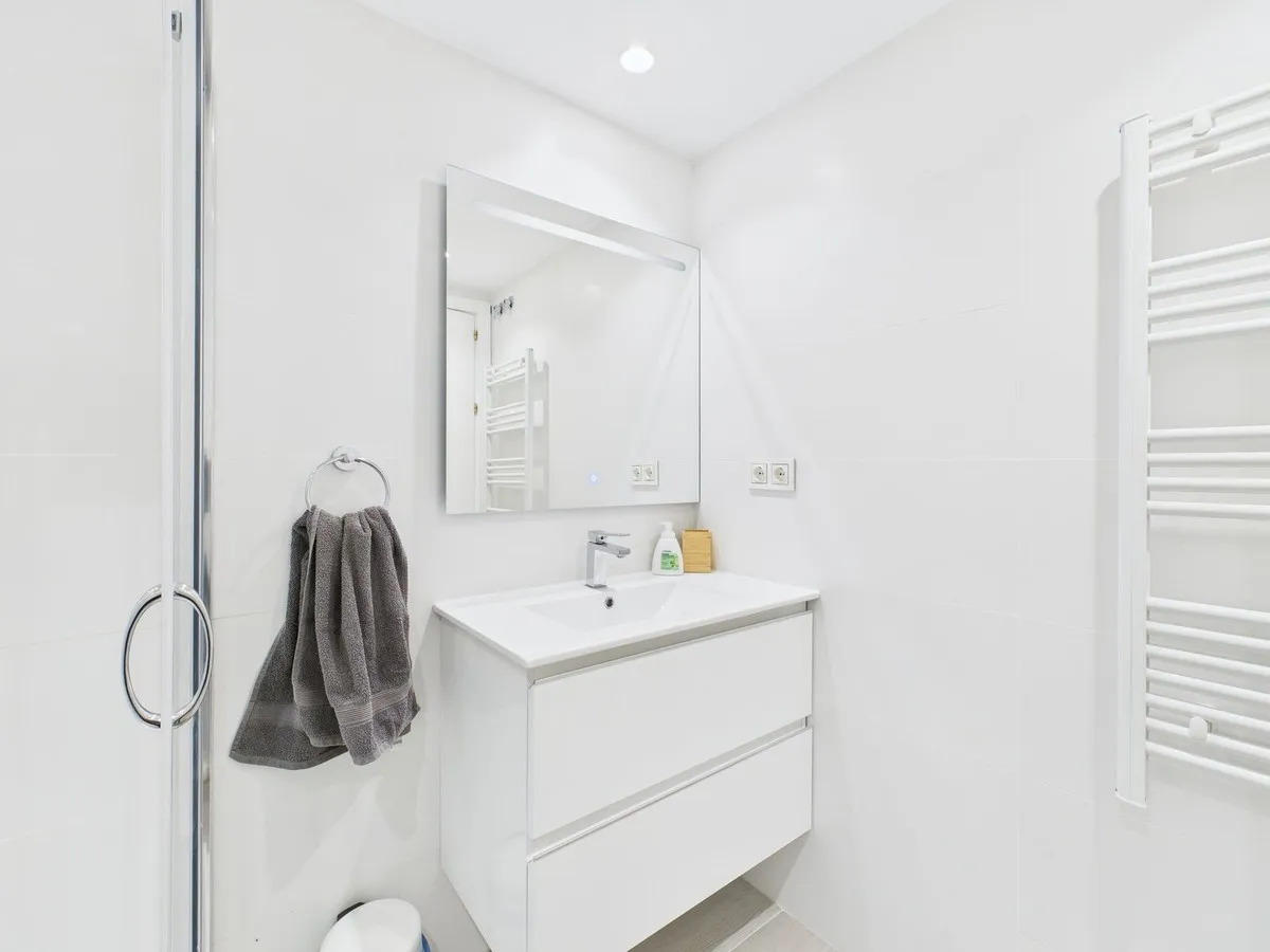 940cfa81-6754-460e-830a-b625780930a3