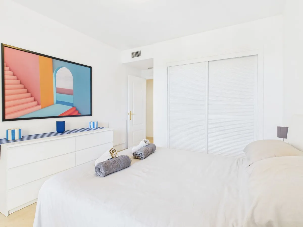 95ea6a8f-7b88-48e4-a5d0-b8136231f77a