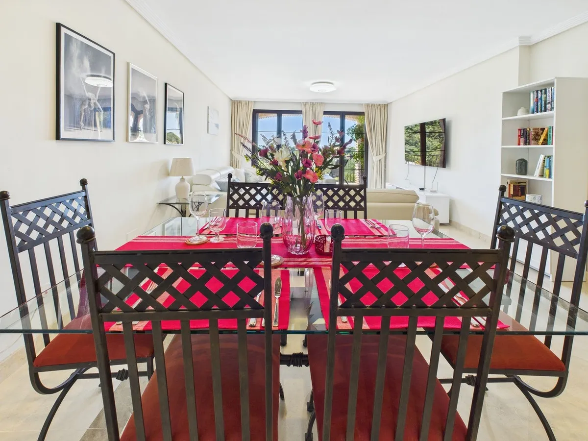 9bdbc517-9119-467f-ace9-e8a90e942406