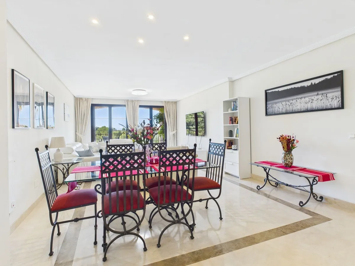 c09cb45d-c8cd-4e36-b631-4c52f4a0059a