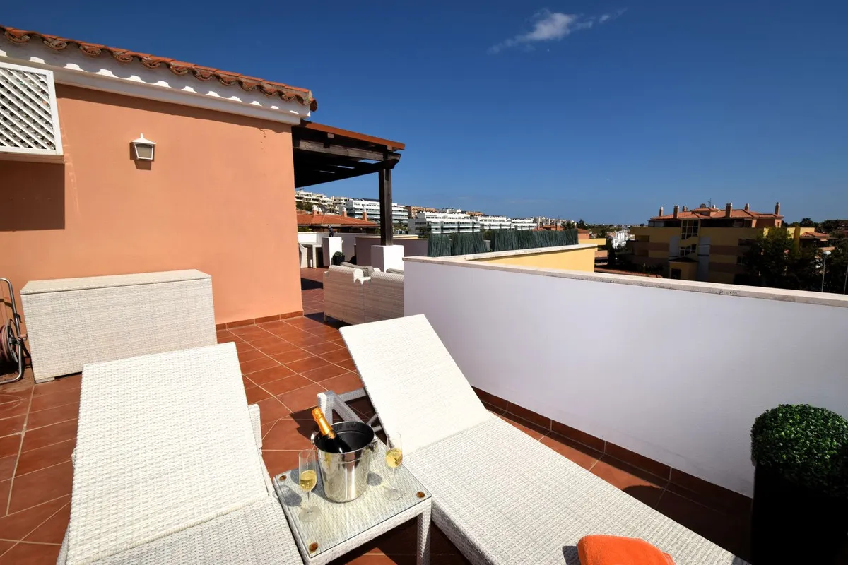 071e6e6d-7bb3-4883-b68d-d65ecbc7581f