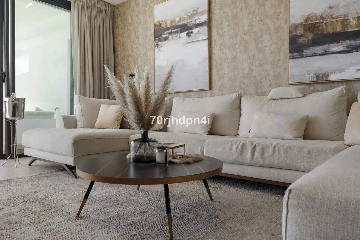 00fb2c25-6483-474e-b718-b04e9bdede28