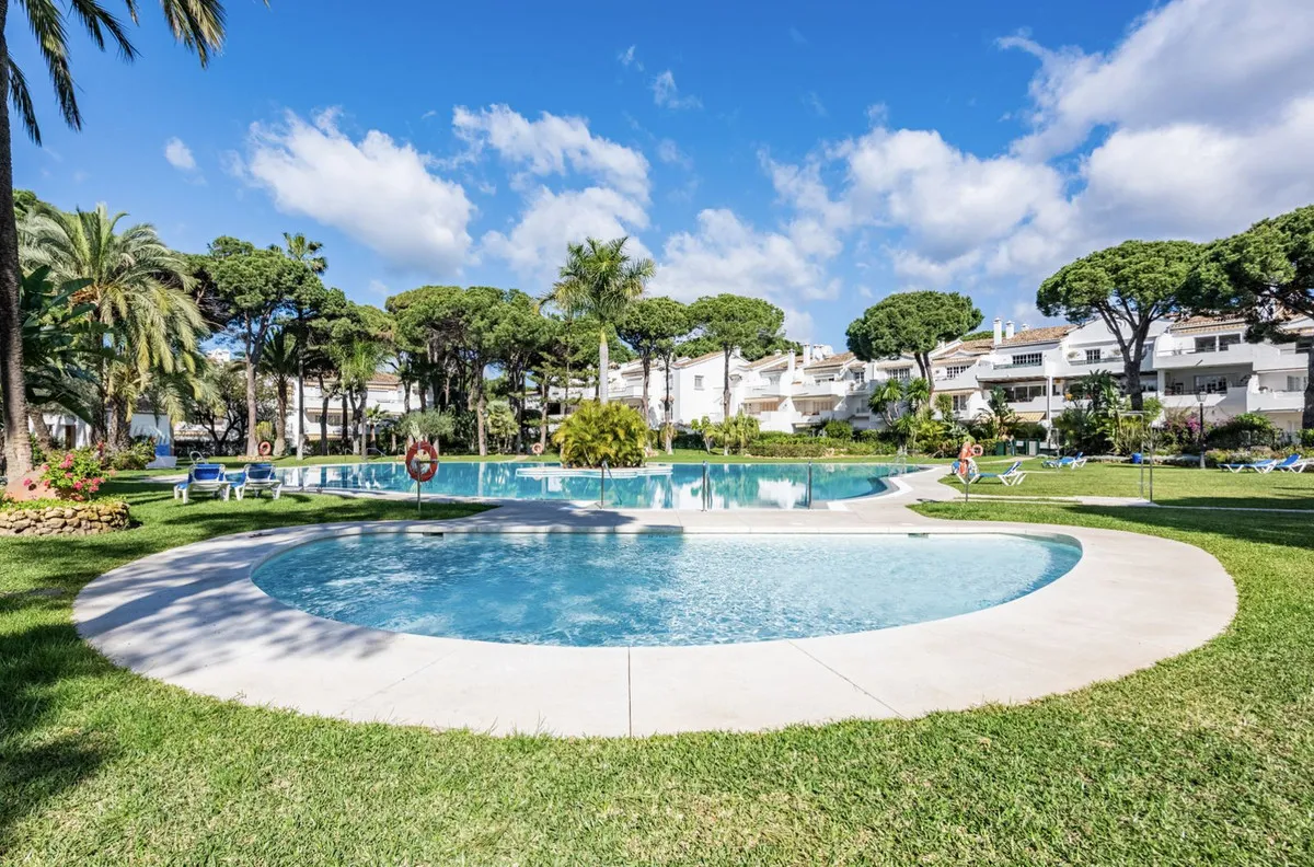 9b9a565f-ad76-4894-9338-69f72de69f3f