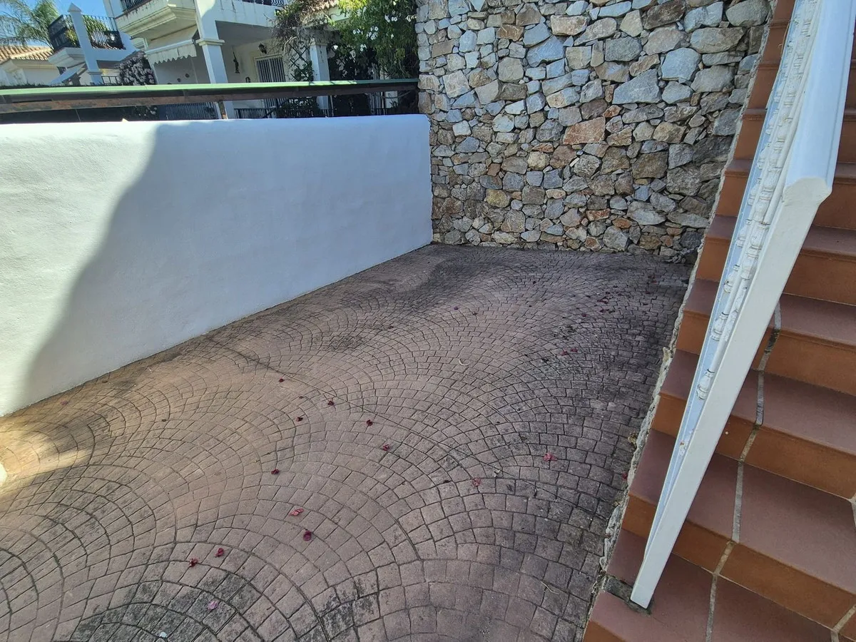 efd888a0-483f-4609-b546-c91f631c07f4