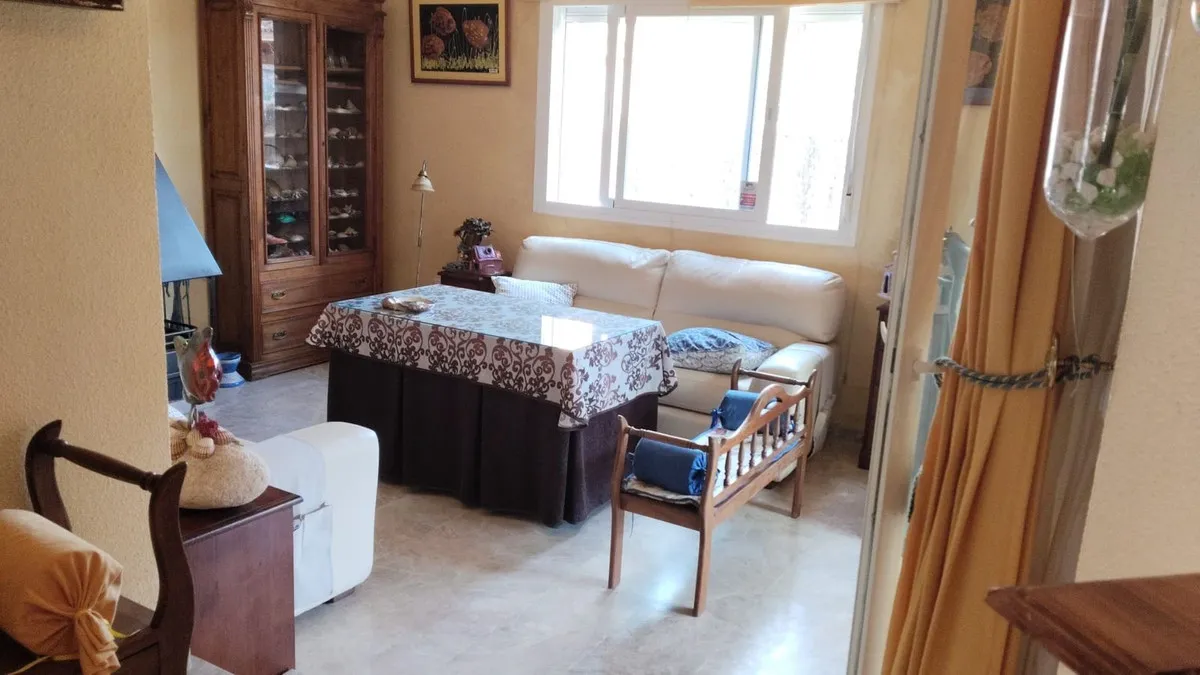 b2918030-f59a-4803-b862-e71e64974ee7