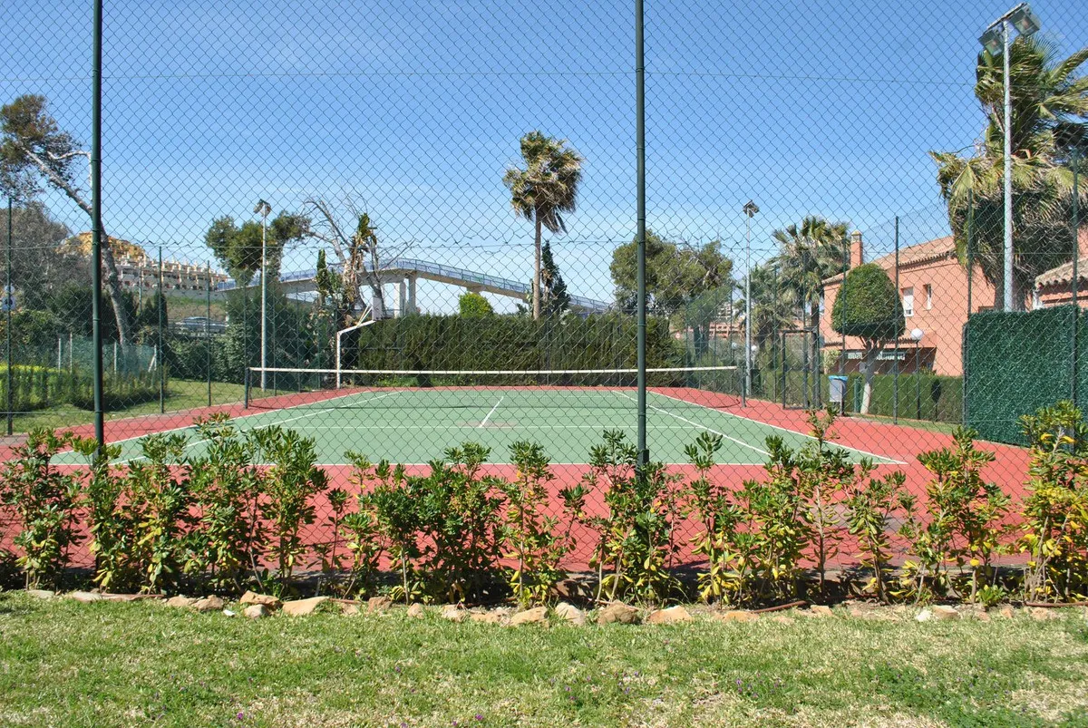 b319f2c1-43b5-4a82-b6a2-d85f98484588