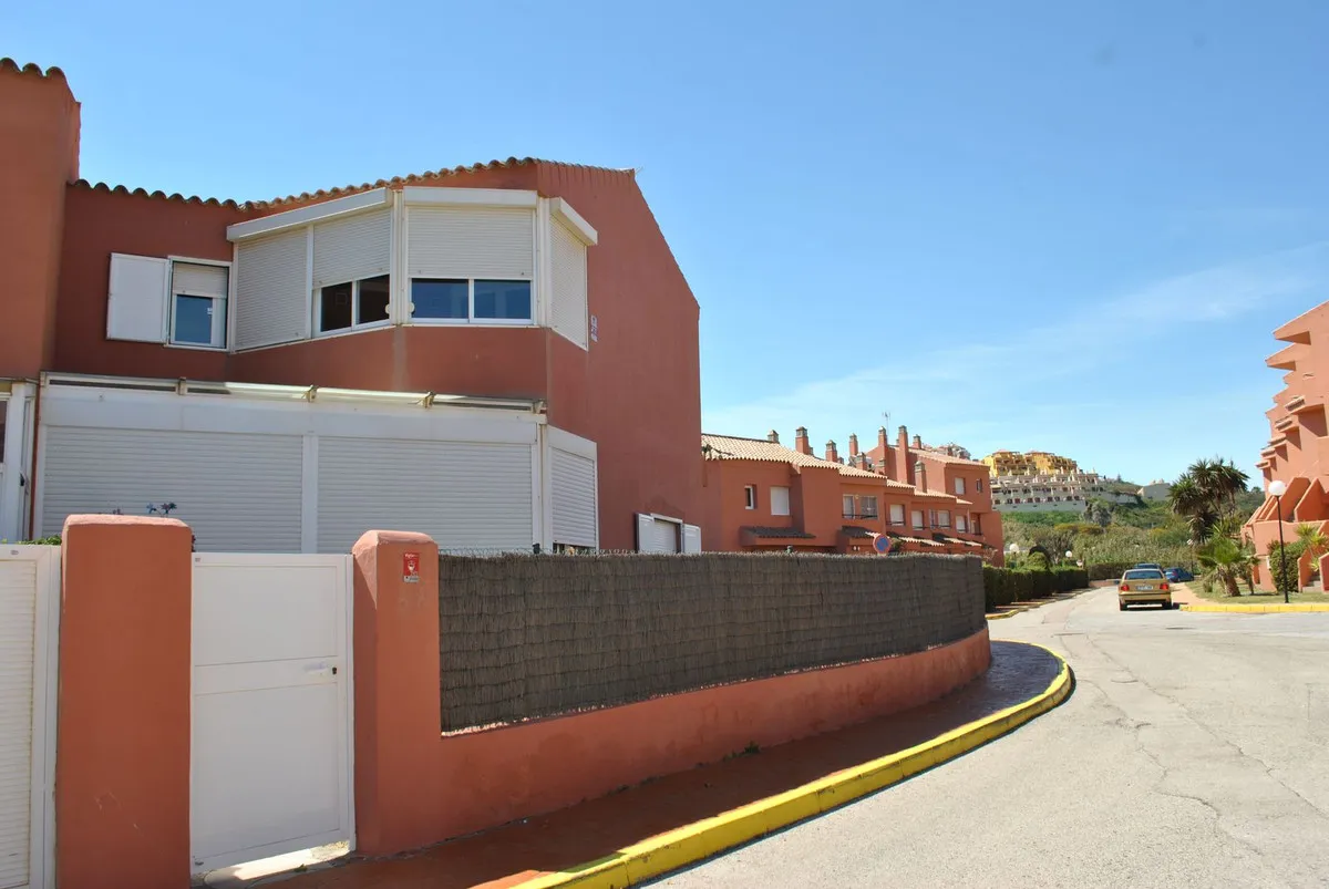 e1d2a613-6e15-4d73-afbf-4672dc5612a3