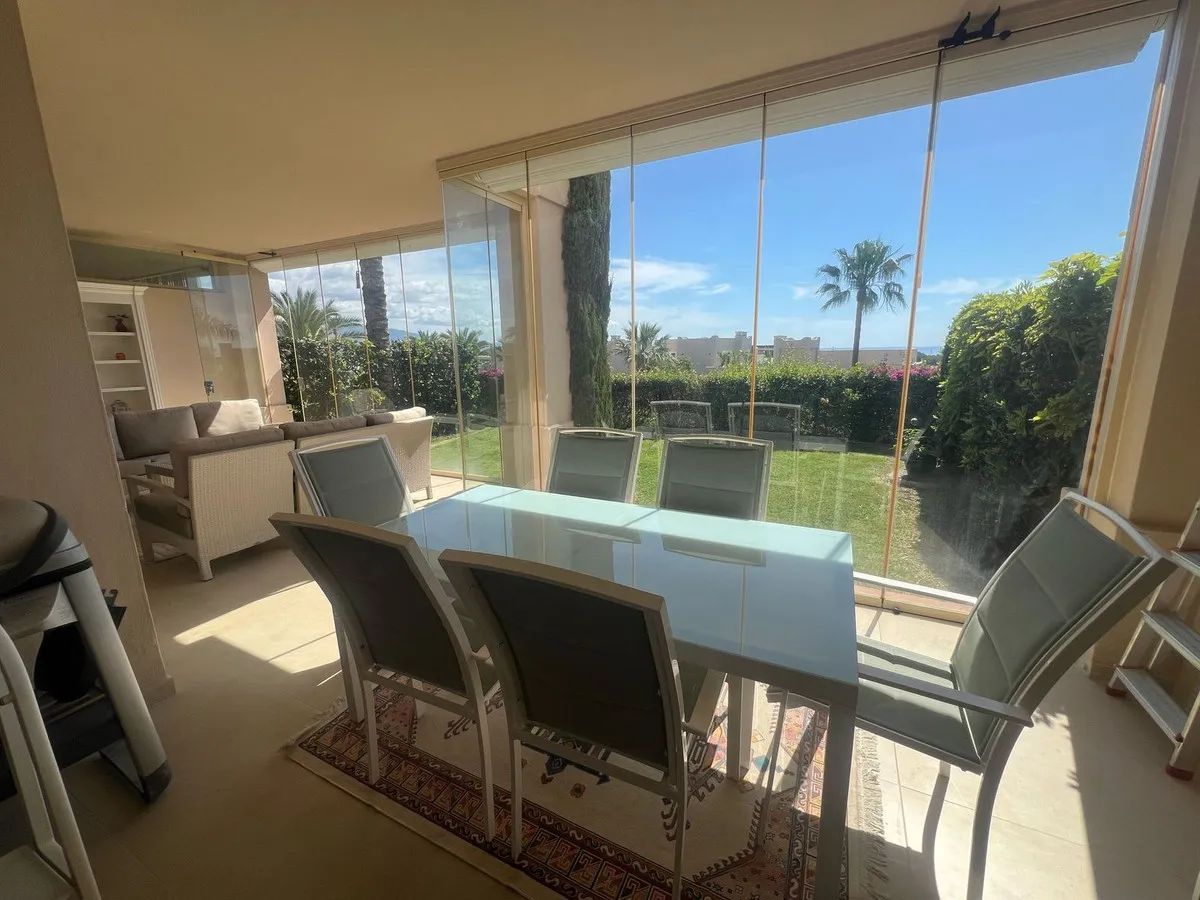 101c1e92-efa3-4a92-93fa-474c8422fc2d