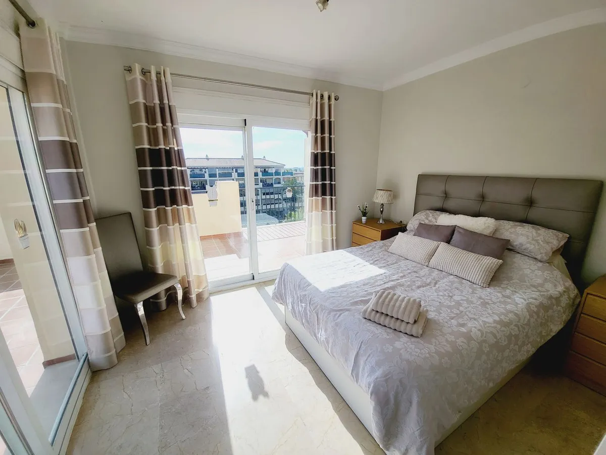 93a7b5ee-8c9c-4e15-8c1a-30b566f36e62