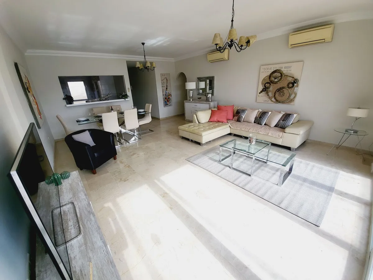 b1ea42c0-a00a-4fe0-a028-15852e38f322