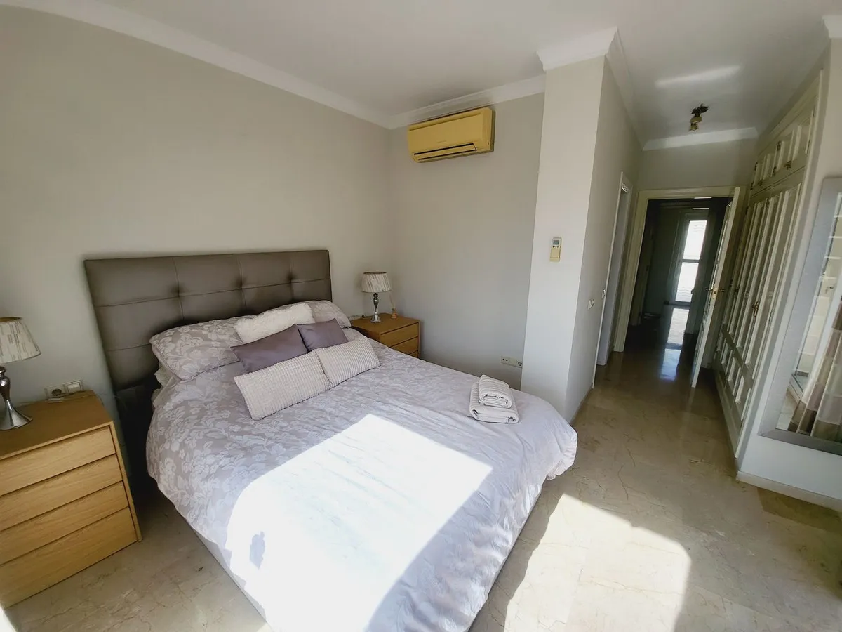 fb335037-b735-4e5a-8133-b01de89cea01