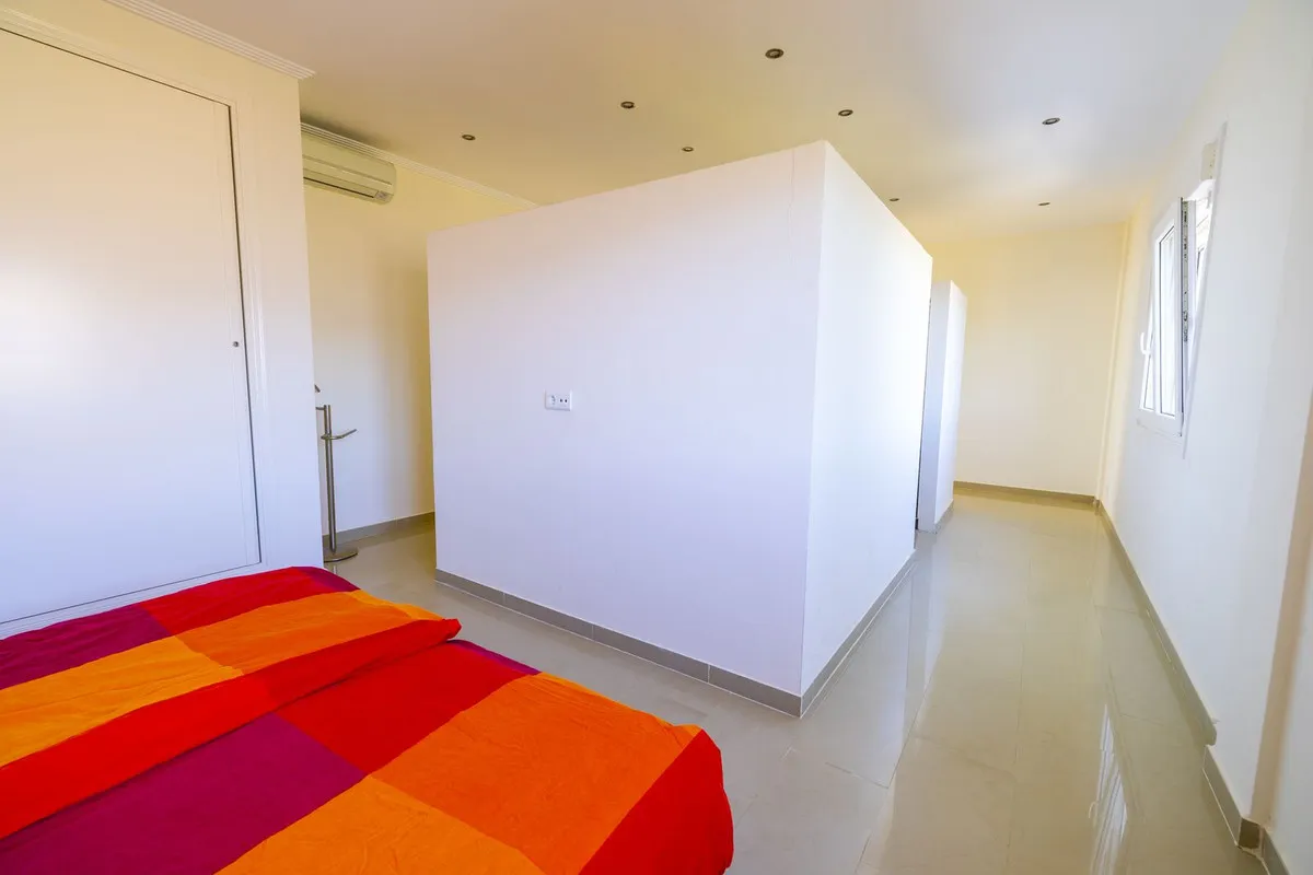 afb3f87b-cf7a-4c10-817f-f762b9887e64