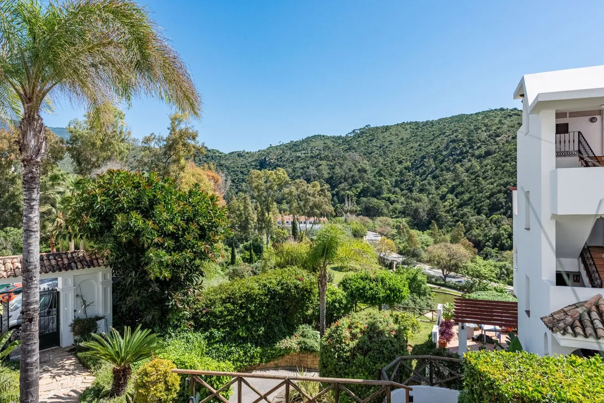 5c53bde4-387f-4b98-8223-b637cd260533