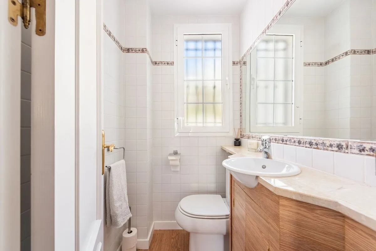 7e4a8675-f01b-411e-9adb-10965ef867e1