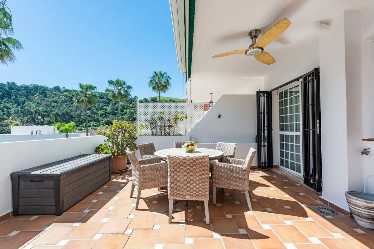 7f71ab1b-64d1-40b9-9d47-a014f7a1d6b8