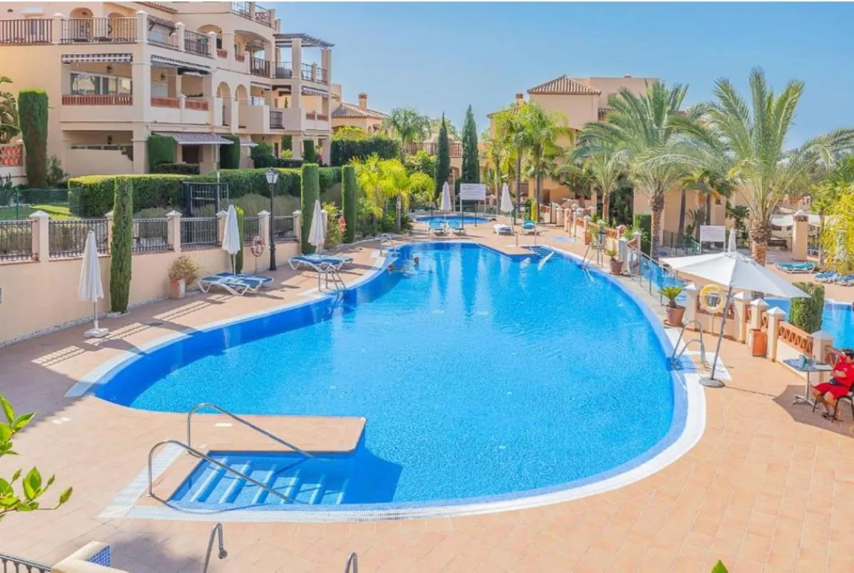 272f60bc-f900-41f3-8c37-1f61fe2e41c6