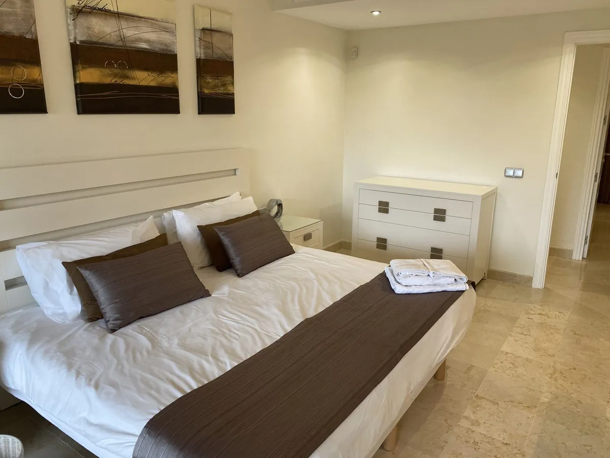 a8310c59-4f57-4eb2-9f81-30eb791f998a