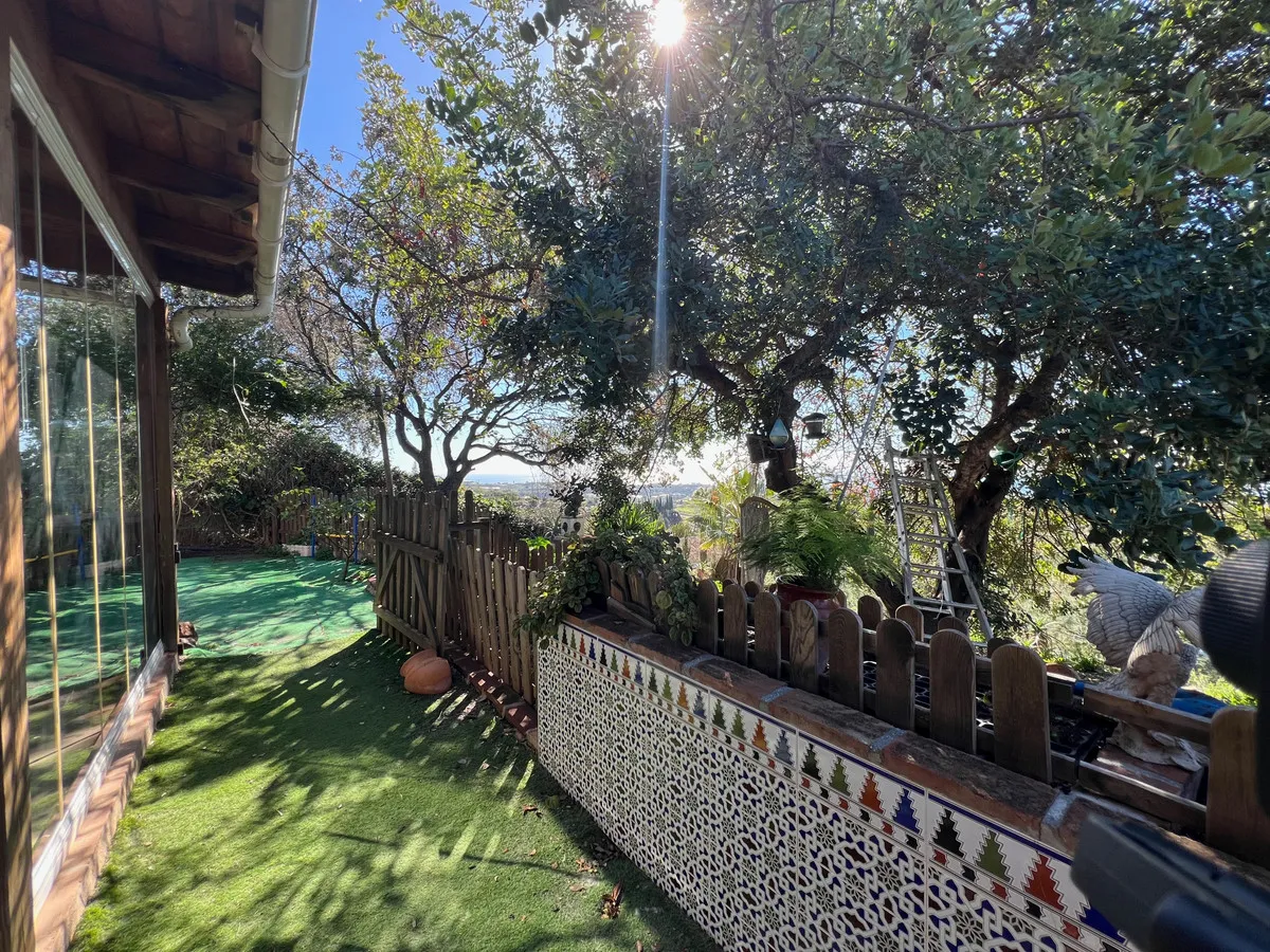 13b7dba9-f42d-41a6-9539-0880a7ae4e83