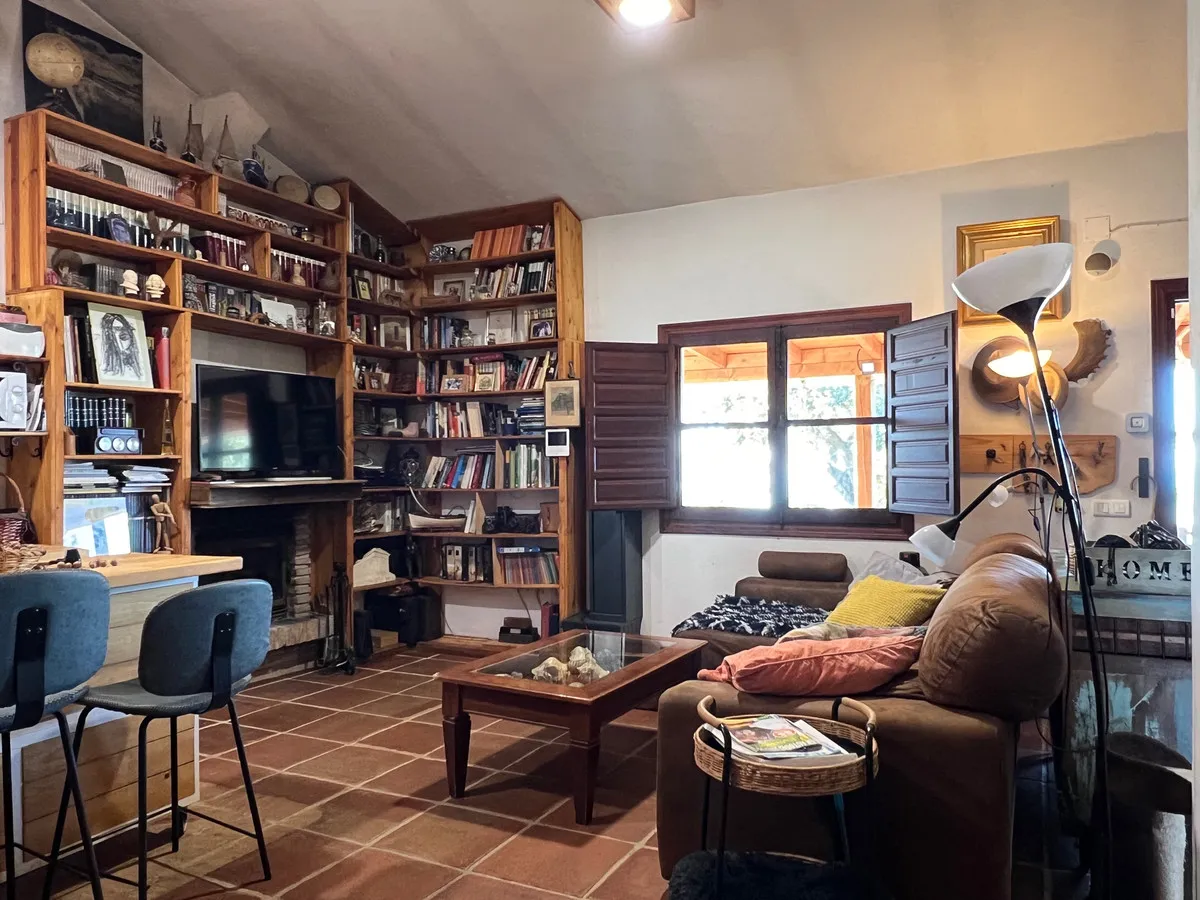 35801ad2-3ede-42f8-9132-8ccc3b544f73