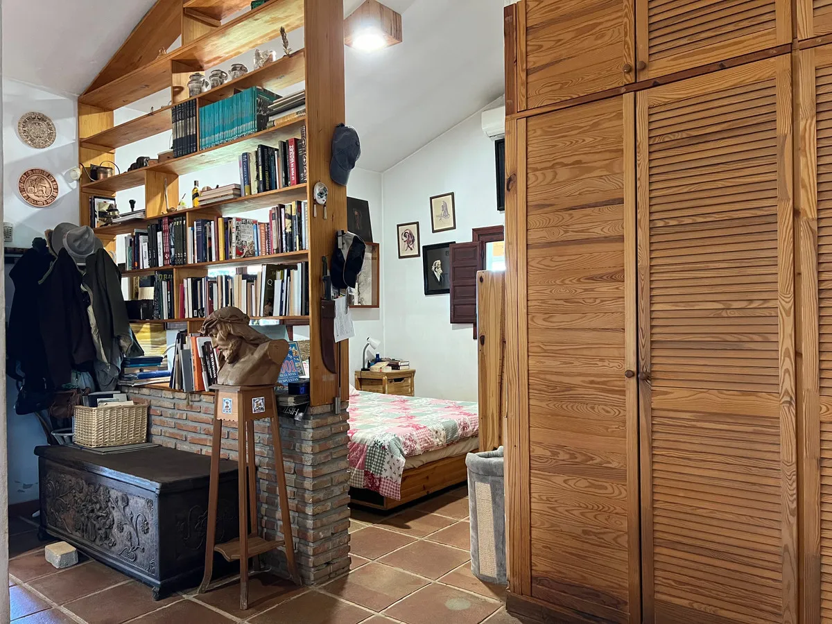 6022a60c-d49a-402b-84dc-f946951c41cc