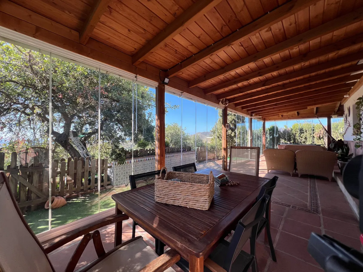 bc933be3-82d9-47e7-a483-f767b5998faa