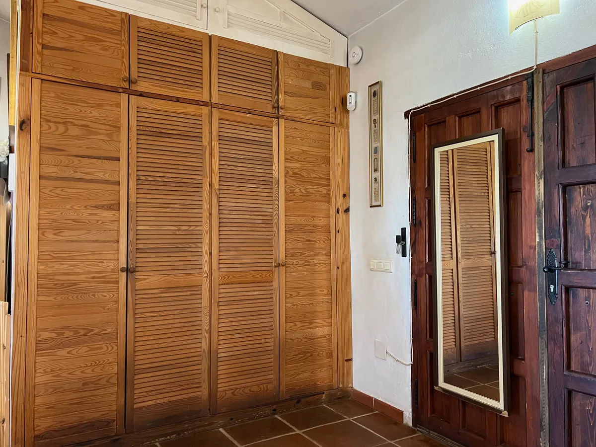 edd97cfb-791f-4799-844b-bbd2b52d15e9