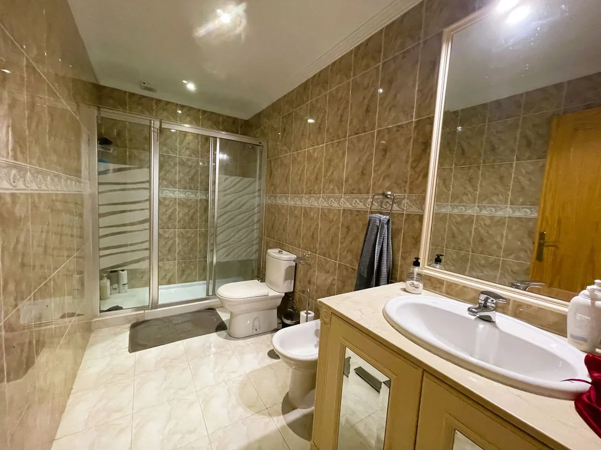 5a0244c0-834e-4e4e-ab09-f82bdfcea3bd