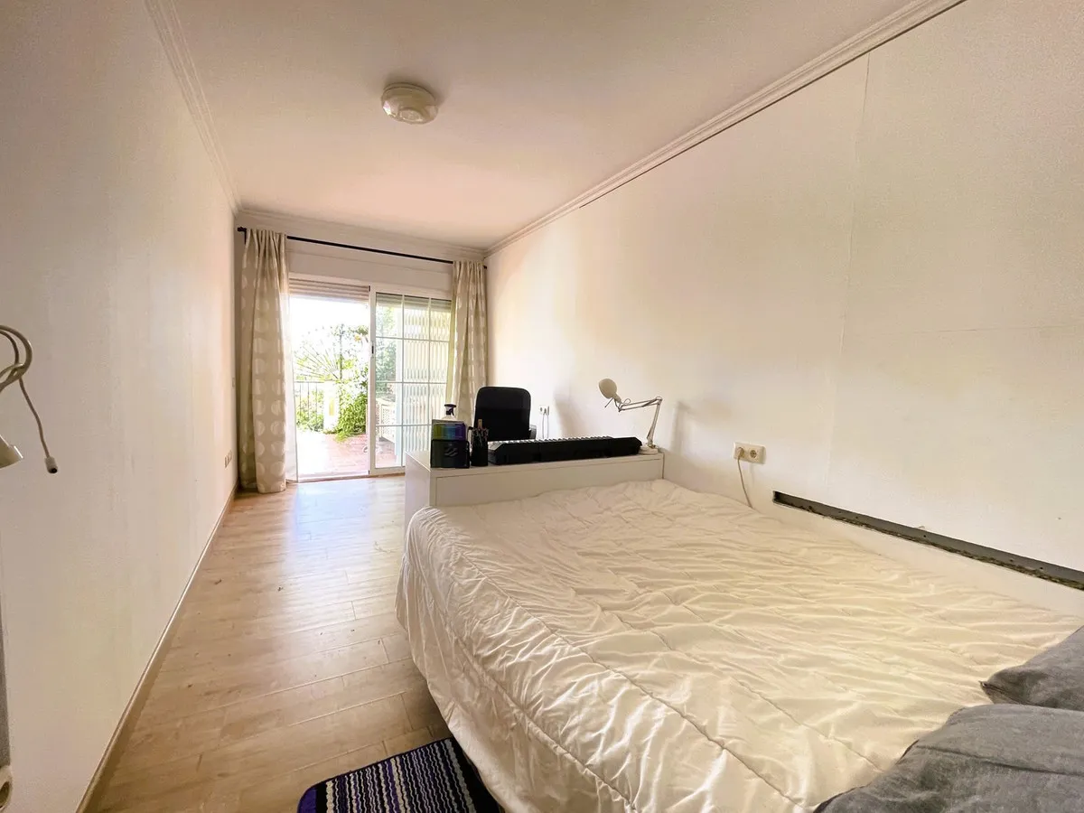 f053979c-15ac-41c6-8ca0-f530daf26596