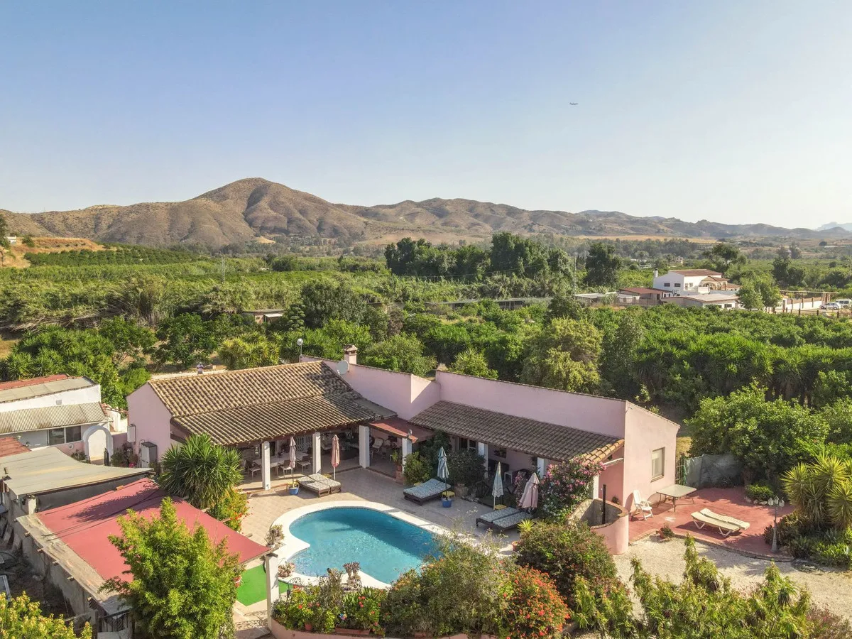 07226bbd-9d88-4c51-8400-7da497617ff7