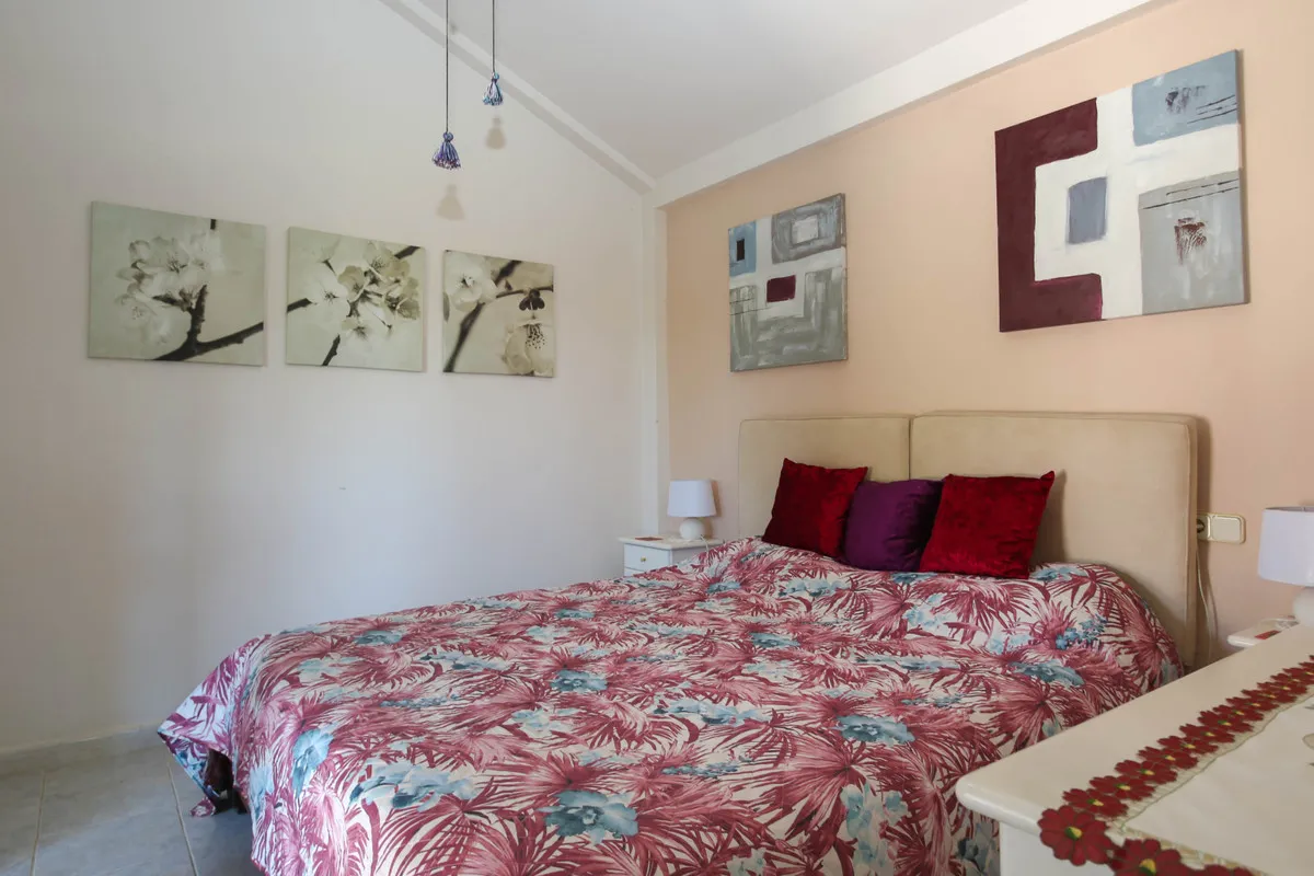 18ea5dc6-3d96-454c-90ba-cf41c8df7c24